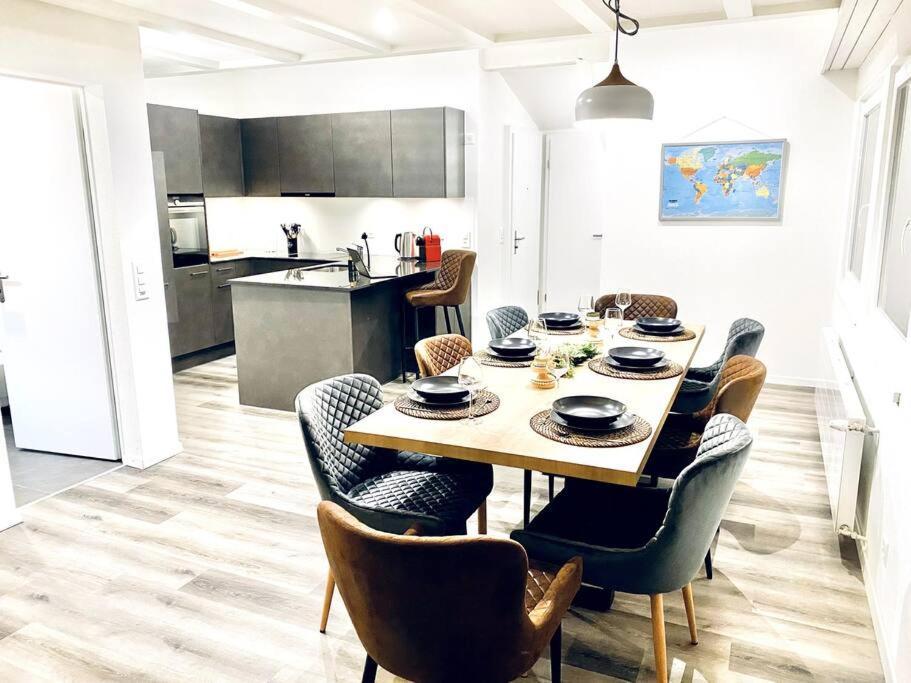Unique Penthouse With Gallery And Mountain View Кандерстег Екстериор снимка
