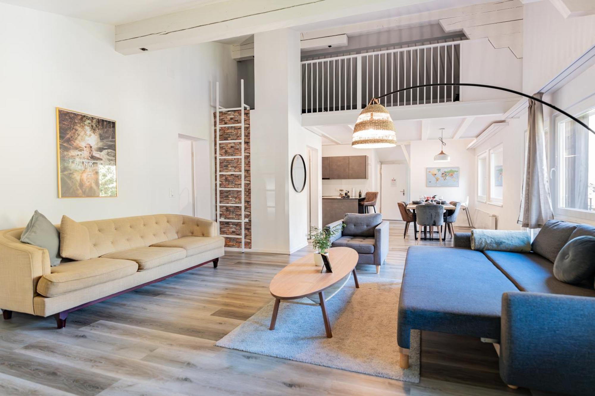 Unique Penthouse With Gallery And Mountain View Кандерстег Екстериор снимка